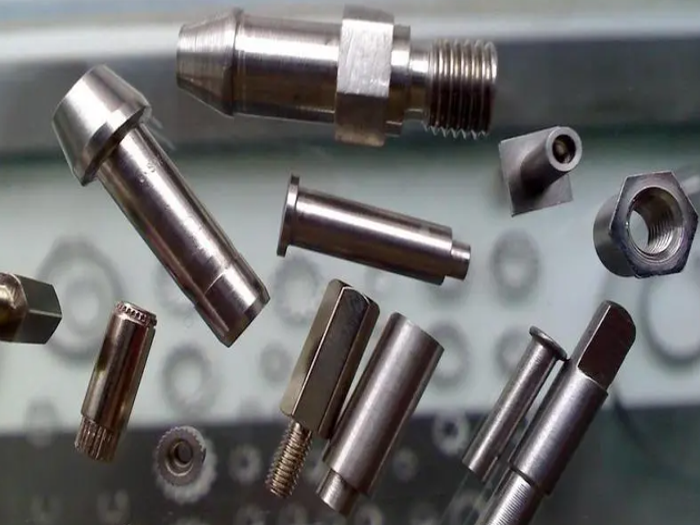 钛合金加工件的材料特点！