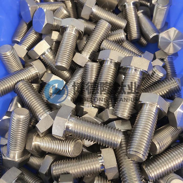 钛螺丝应用如此广泛，其优势特点是什么？