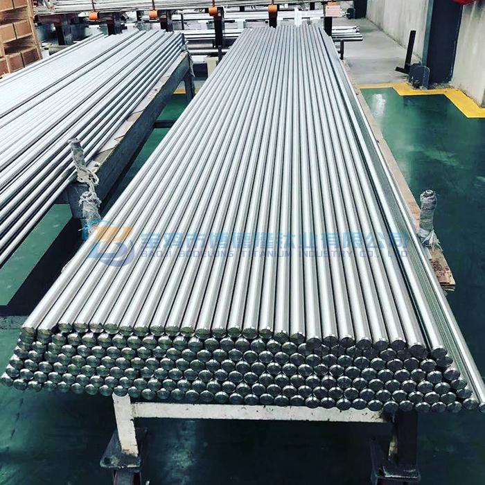 钛棒行业趋势：轻量化、定制化与绿色制造！